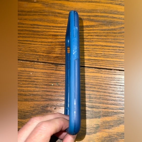 OtterBox Symmetry Series Case for Apple iPhone 7 Color: Bespoke way - Picture 6 of 9